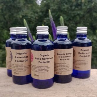 100% Organic & Vegan Facial Oils