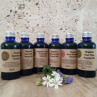 100% Organic & Vegan Facial Oils